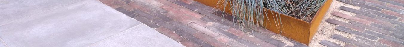 Corten plieno gėlynų apvadai Corten plieno gėlynų apvadai