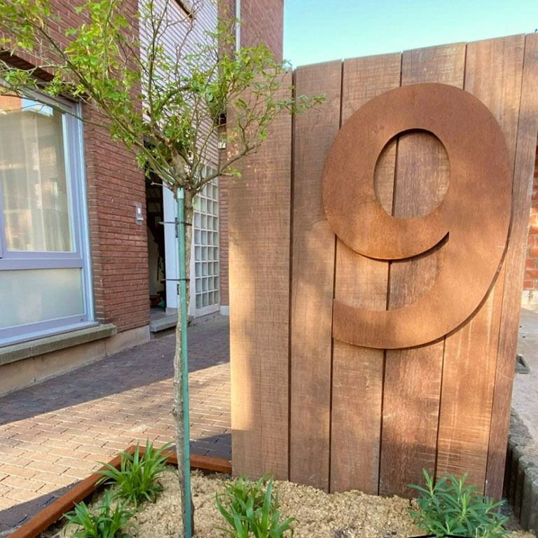 Corten plieno namo numeris 3 - 80 cm