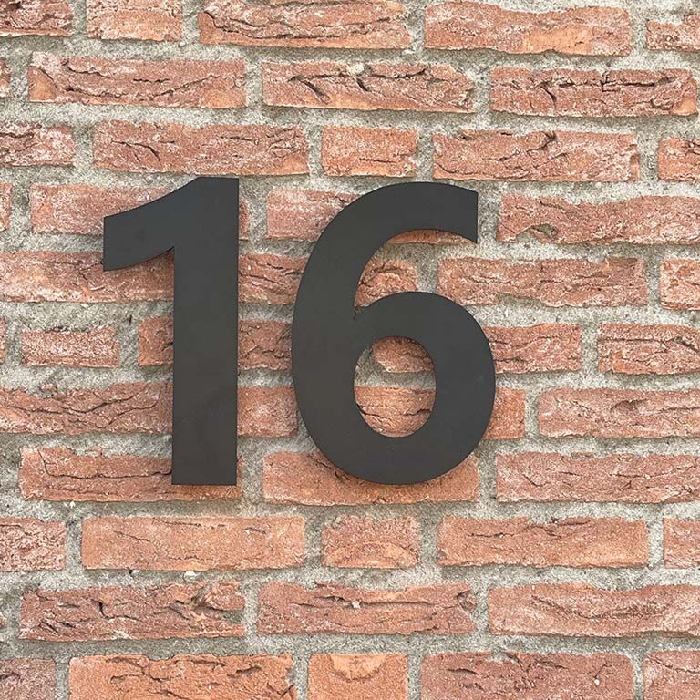 Nerūdijančio plieno namo numeris Juodos spalvos 1 - 30 cm