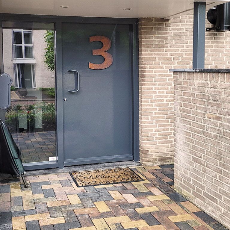 Corten plieno namo numeris 3 - 30 cm