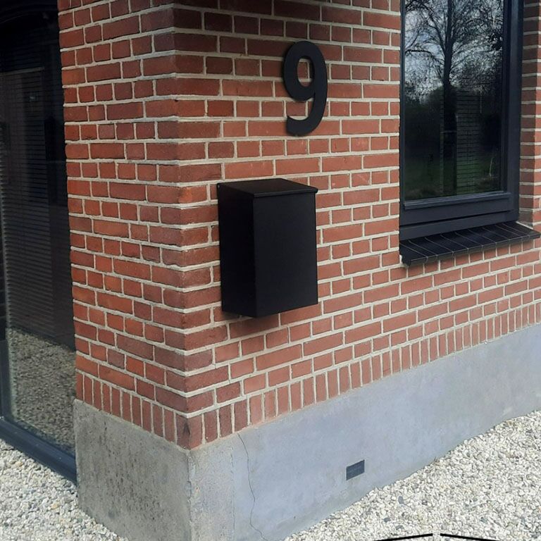 Nerūdijančio plieno namo numeris Juodos spalvos 1 - 30 cm