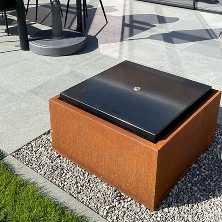 Corten plieno vandens ornamentas 50 x 50 x 40 cm