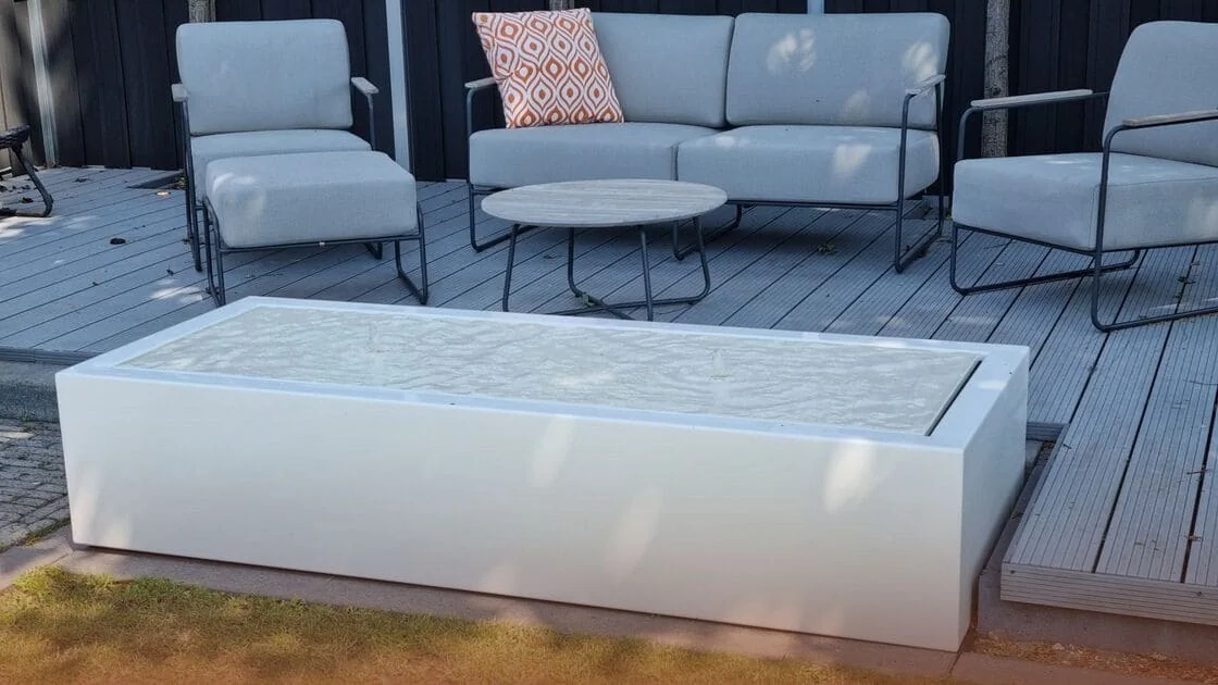 Kaip įrengti vandens stalą?